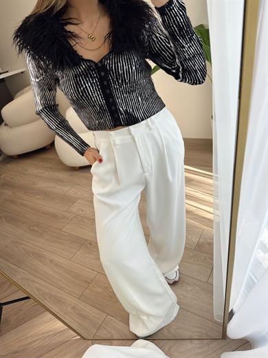 Siyah Varak Baskı Düğmeli Bluz