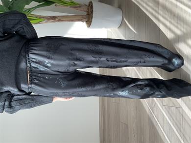 Siyah Varak Baskılı Bel Bağlamalı Pantolon