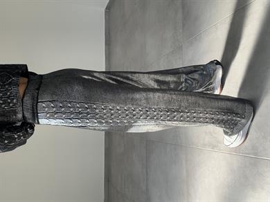 Oli Siyah Varak Baskılı Triko Pantolon