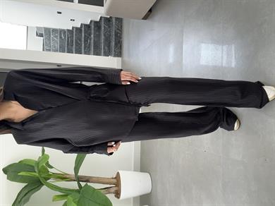 Siyah Vatkalı Çizgili Kimono Takım