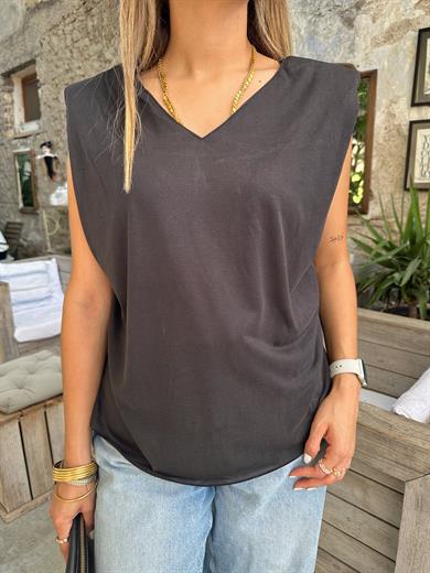 Siyah Vatkalı V Yaka Bluz