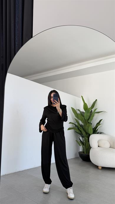 Siyah Viskon Vatkalı Uzun Kollu Paça Lastikli Takım