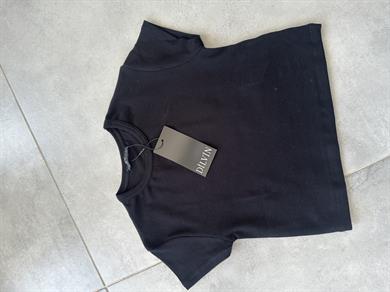 Siyah Vücuda Oturan Crop Top