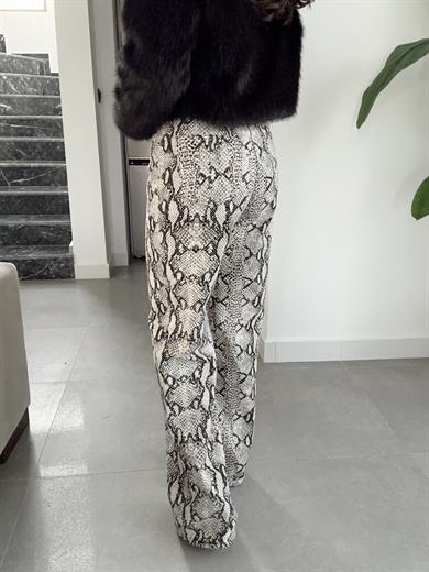 Siyah Yılan Desenli Pantolon