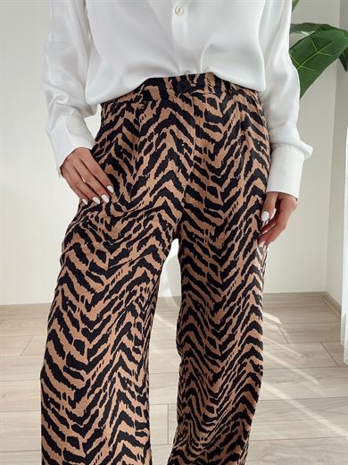 Siyah Zebra Desen Çift Pile Pantolon