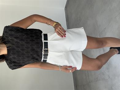 Taş Baskılı Siyah Vatkalı Bluz