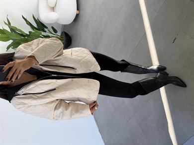 Taş Kapüşon Gami Detaylı Kapitone Mont