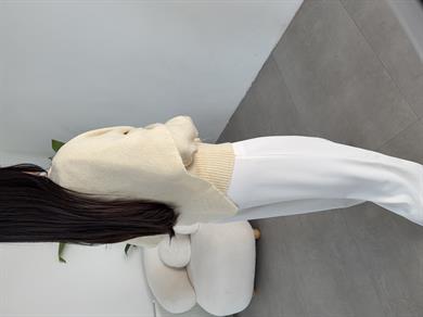 Taş Şal Detaylı Triko Kazak