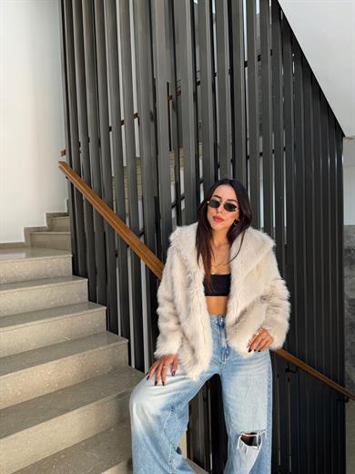 Taş Şal Yaka Kürk