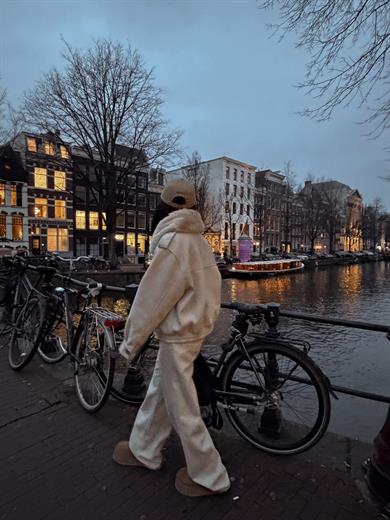 Taş Yakası Çıkartılabilir Kaşe Ceket