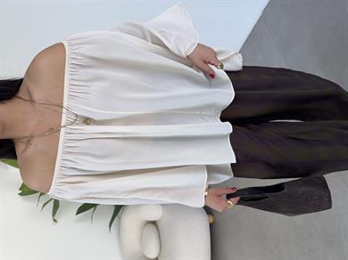 Taş Yakası Lastikli Bluz