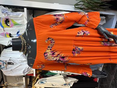 Turuncu Desenli Elbise