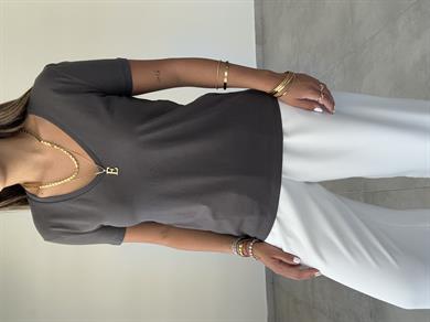 V Yaka Basic Antrasit Tişört