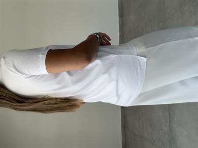 V Yaka Basic Ekru Tişört