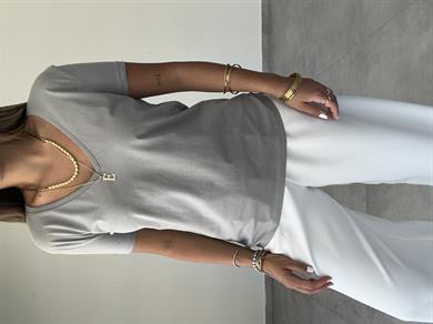 V Yaka Basic Gri Tişört