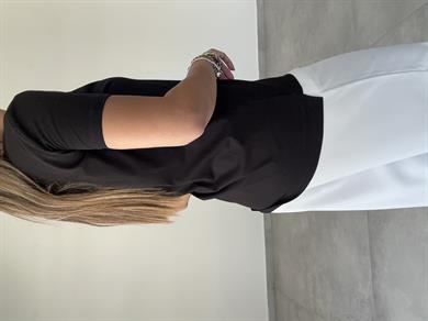 V Yaka Basic Siyah Tişört