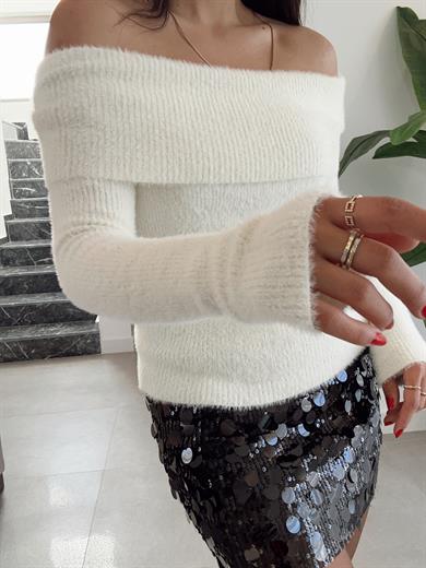 Vanilya Madonna Yaka Triko Kazak