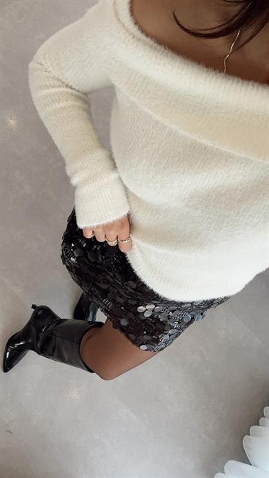 Vanilya Madonna Yaka Triko Kazak