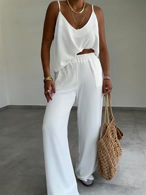 Vina Beyaz Ayrobin İp Askılı Bol Paça Takım