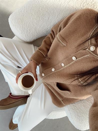 Vizon İnci Düğmeli Gold Biyeli Hırka