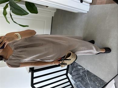 Vizon Omuzdan Bağlamalı Elbise