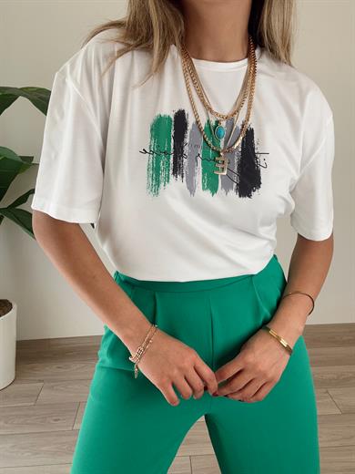 Yeşil Desenli Ekru Tişört