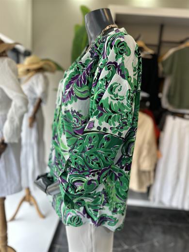 Yeşil Desenli Hakim Yaka Pamuklu Vual Gömlek