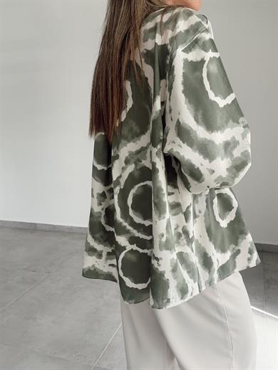 Yeşil-Ekru Desenli Cepli Oversize Gömlek