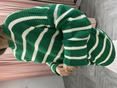 Yeşil-Krem Çizgili Triko