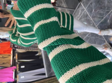 Yeşil-Krem Çizgili Triko