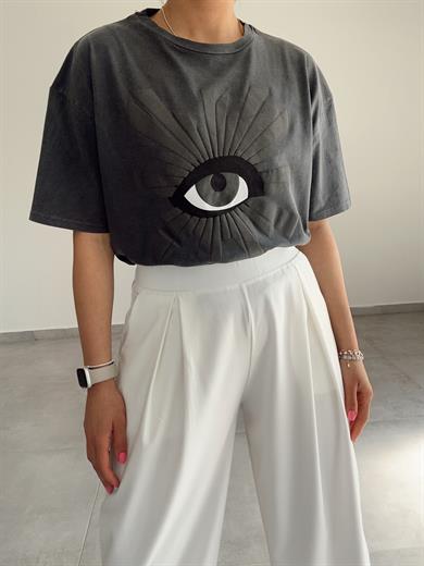 Yıkamalı Göz Baskılı Tişört