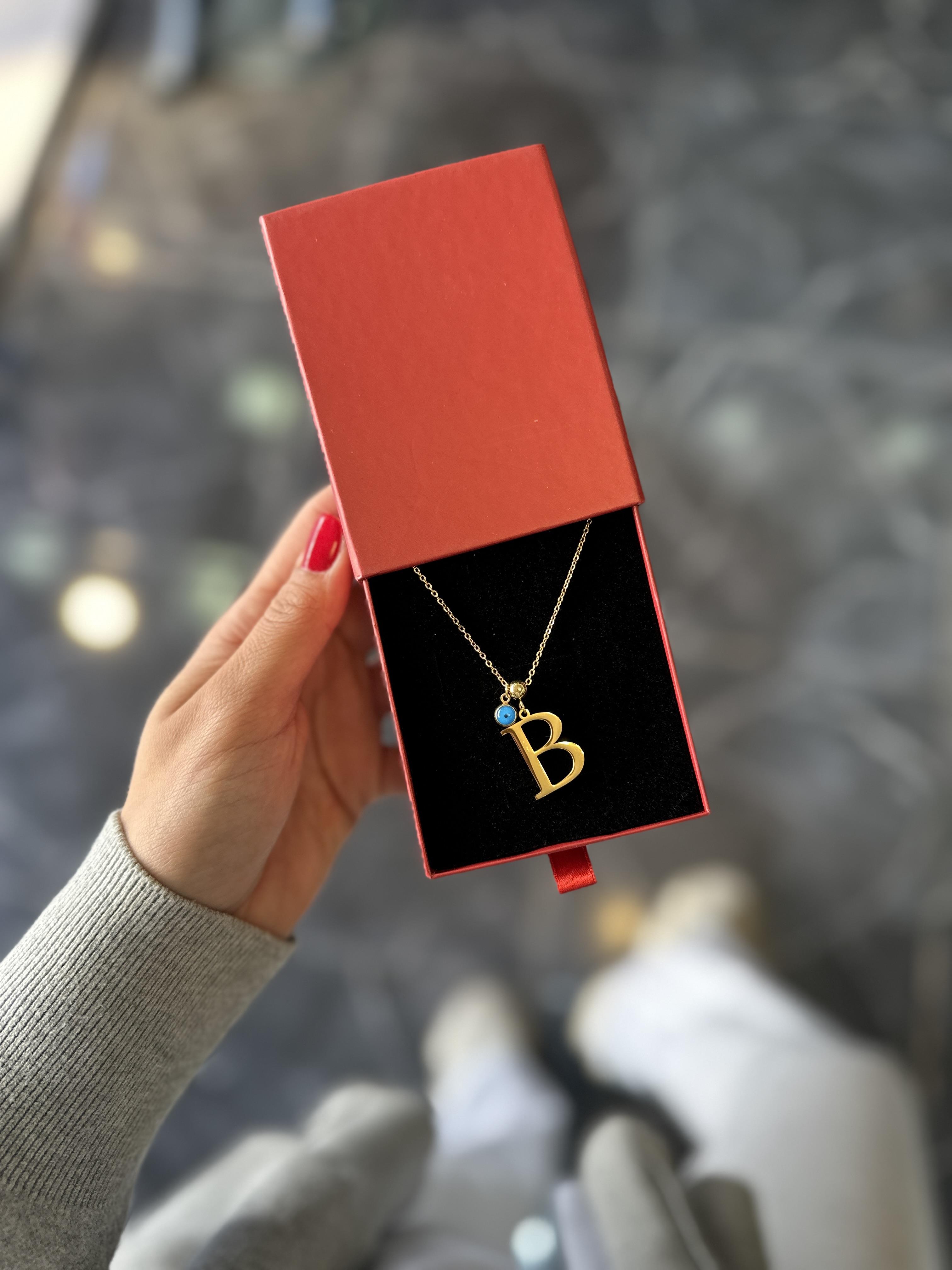 B Gold Nazar Boncuklu Harf Çelik Kolye