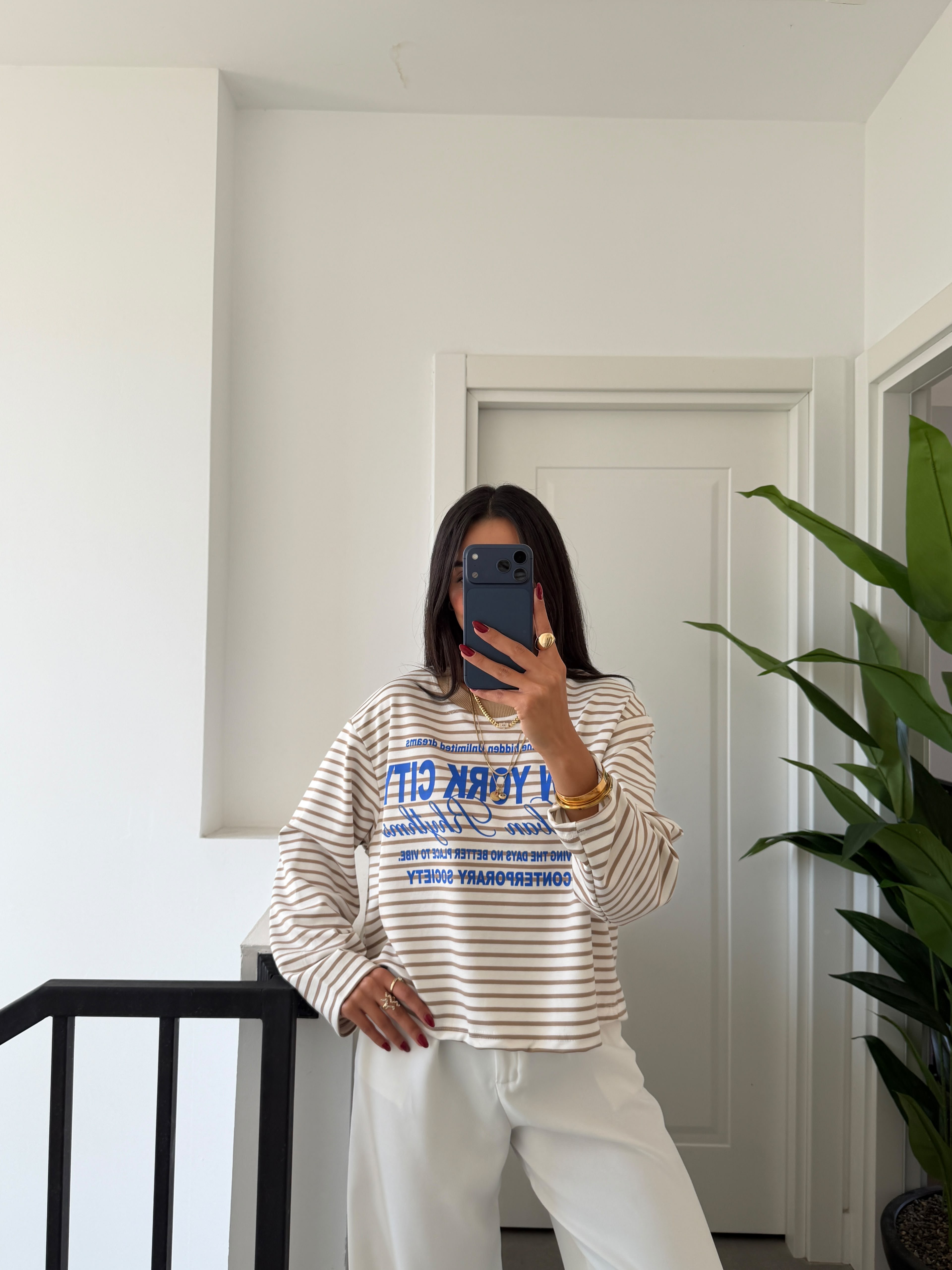 Bej Baskı Detaylı Sweatshirt