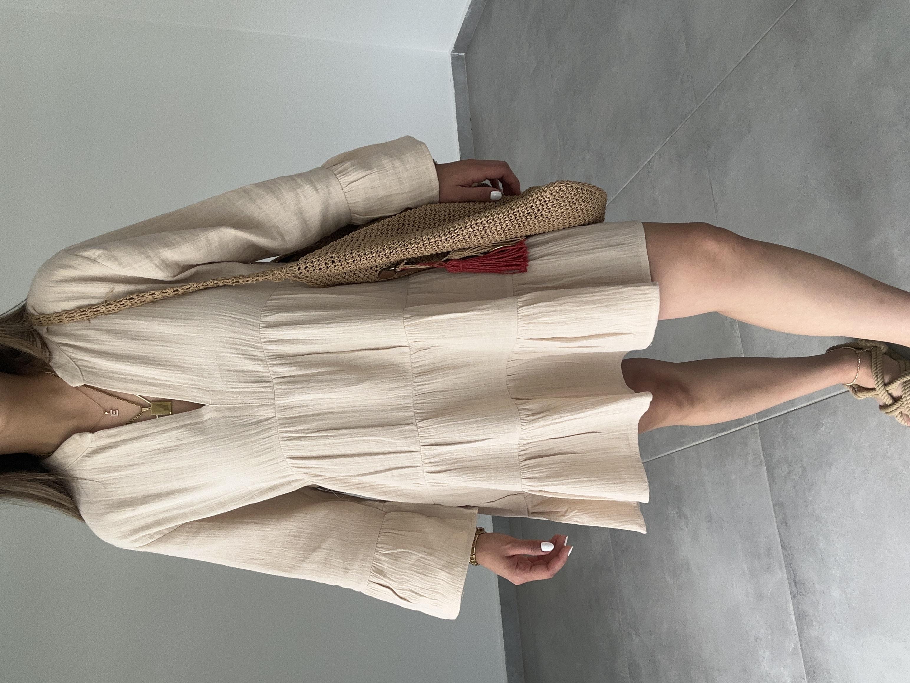 Bej Müslin Hakim Yaka Elbise