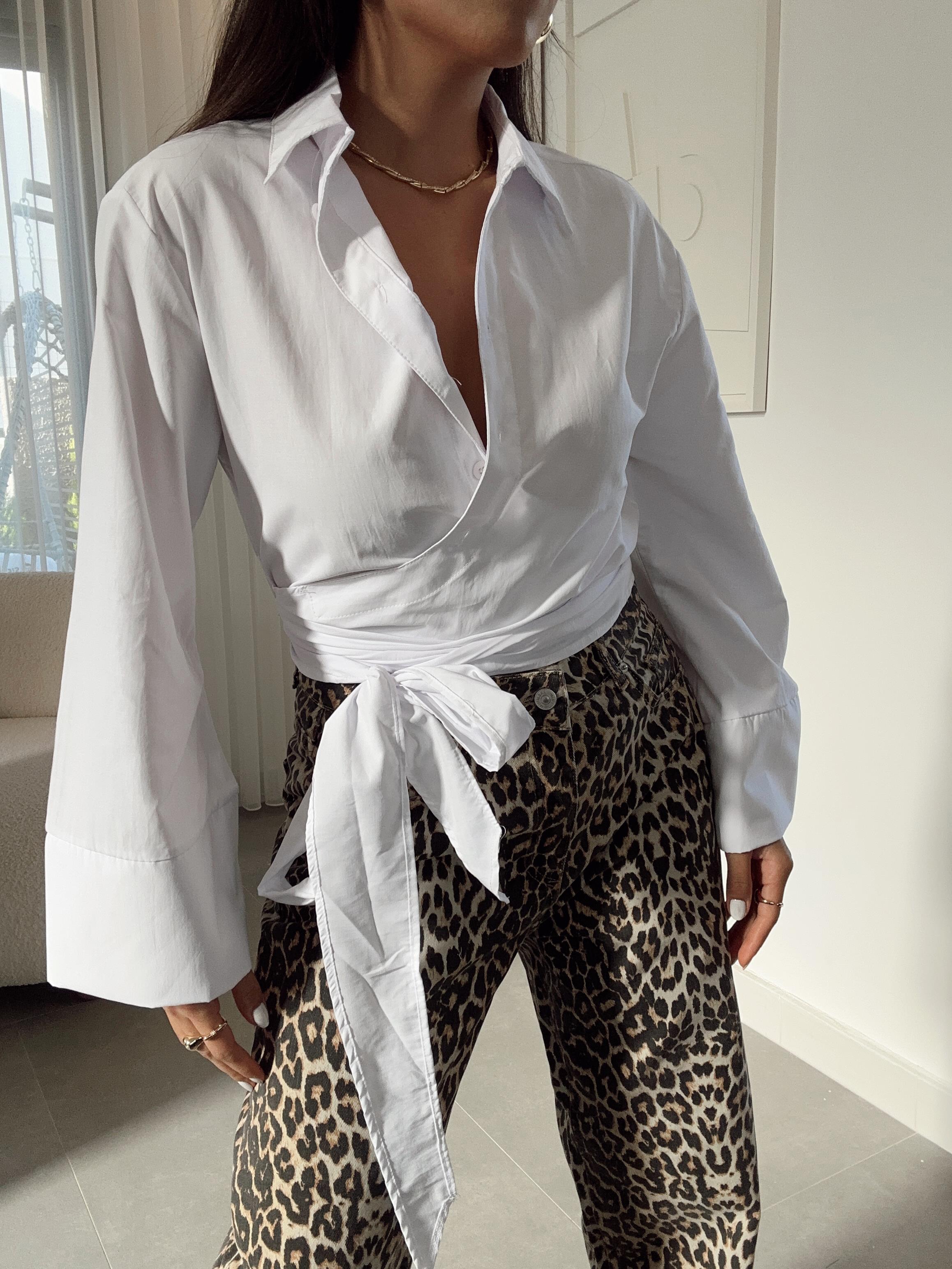 Beyaz Bağlamalı Crop Gömlek