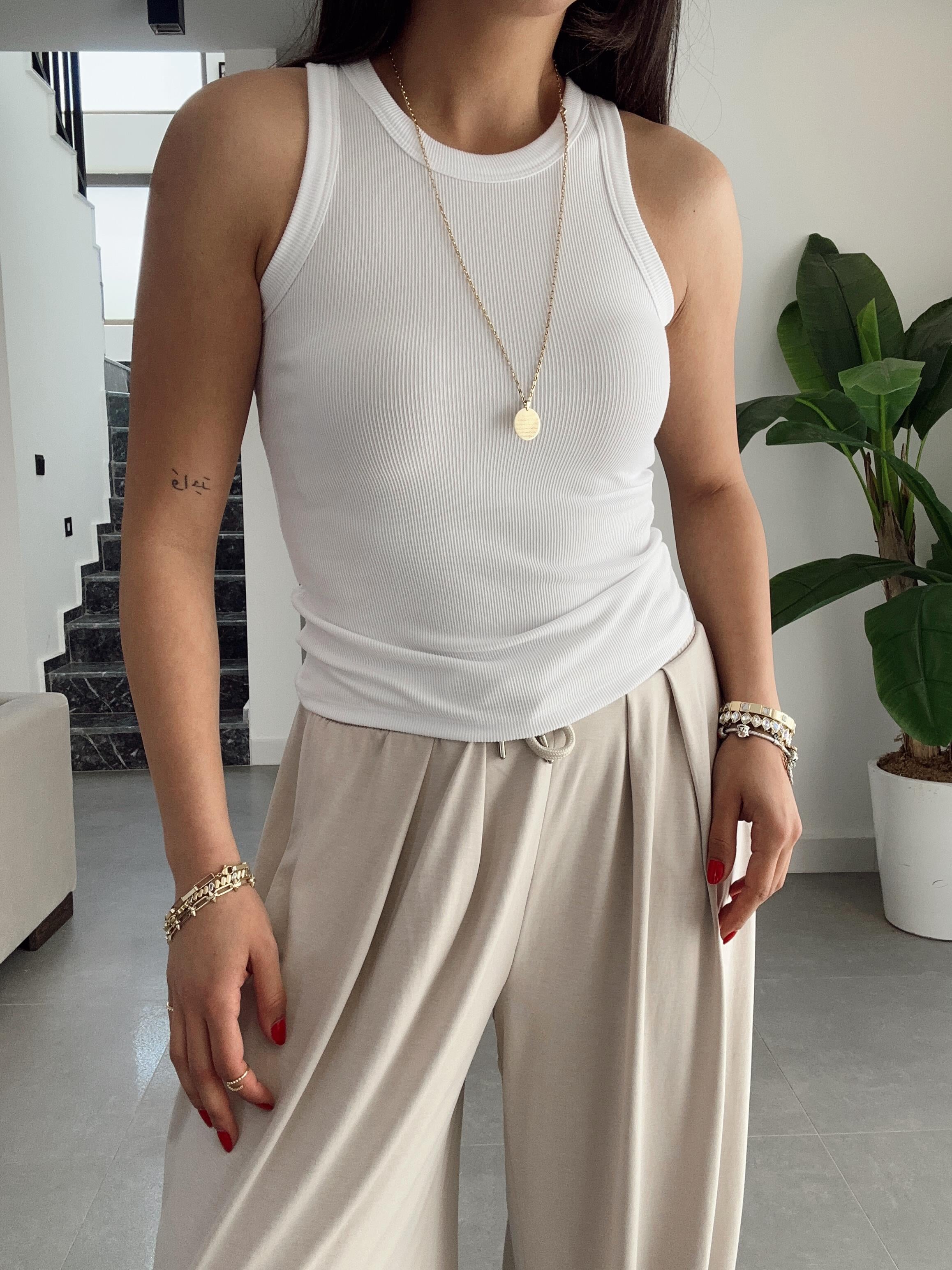 Beyaz Kaşkorse Atlet