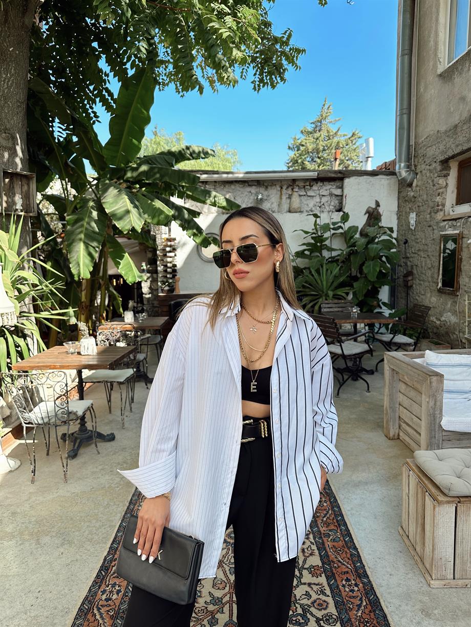 Beyaz-Siyah Tasarım Çizgili Gömlek