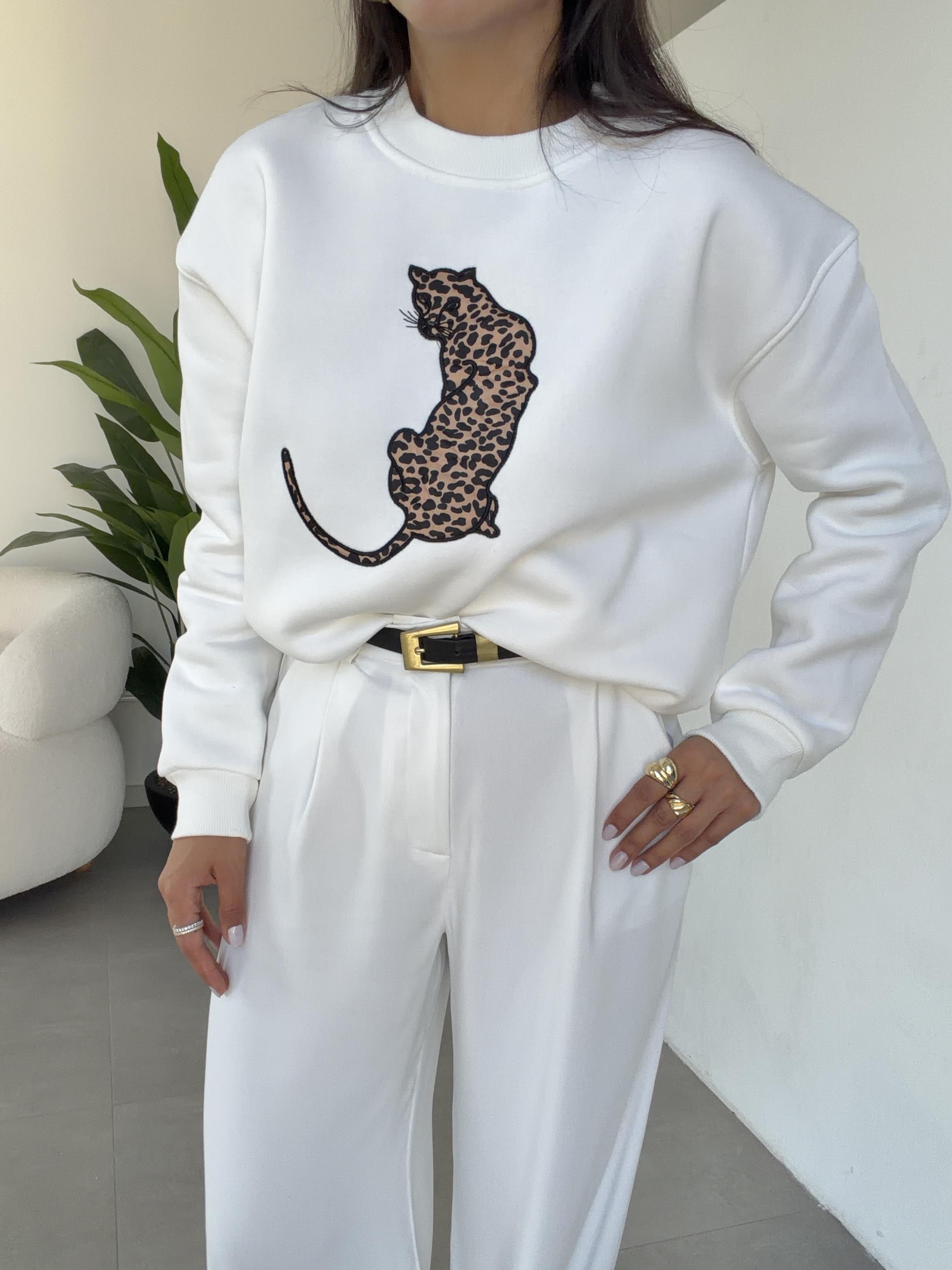 Ekru Leopar Desenli Sweatshirt