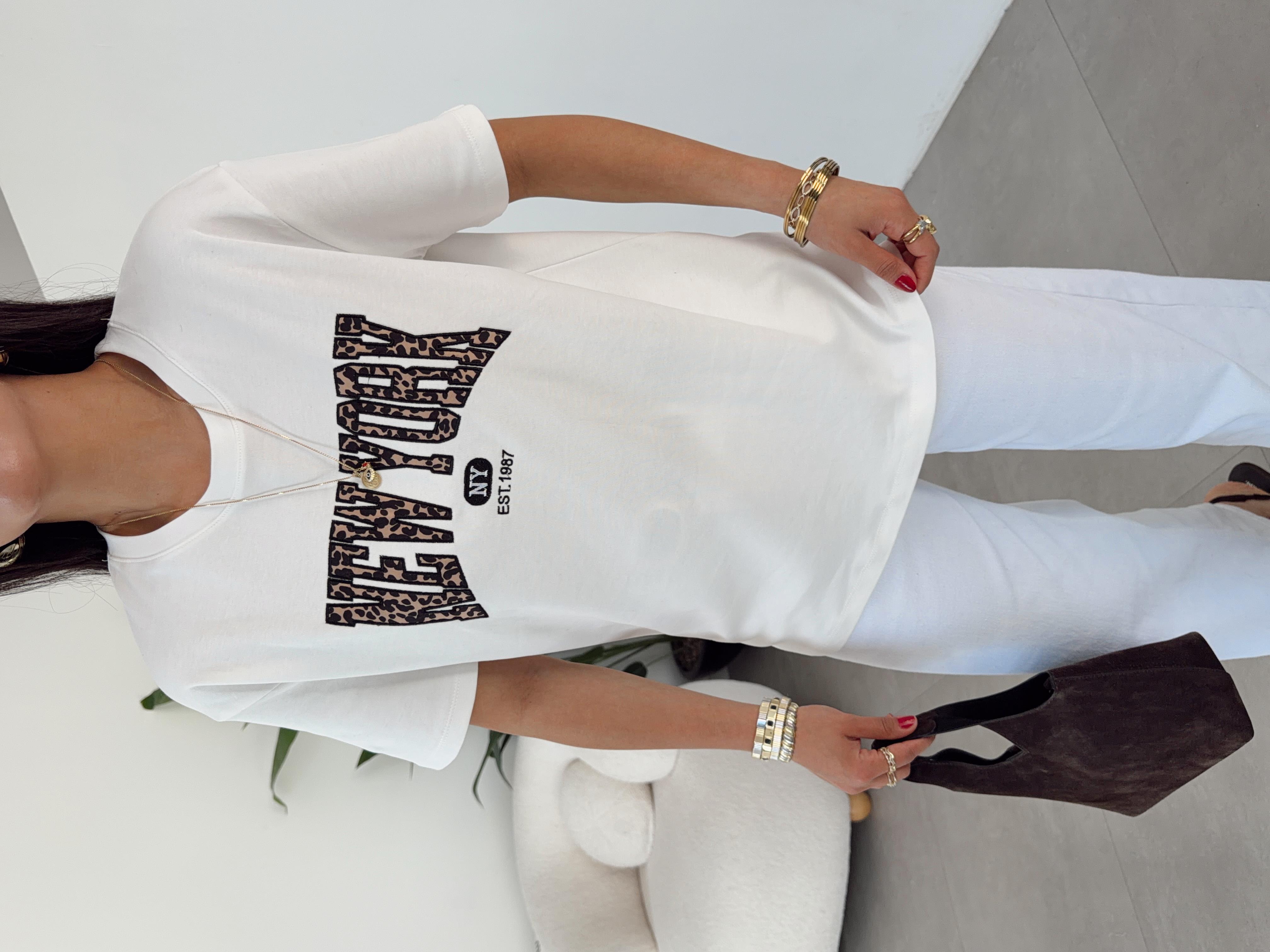 Ekru Leopar Yazılı Tshirt