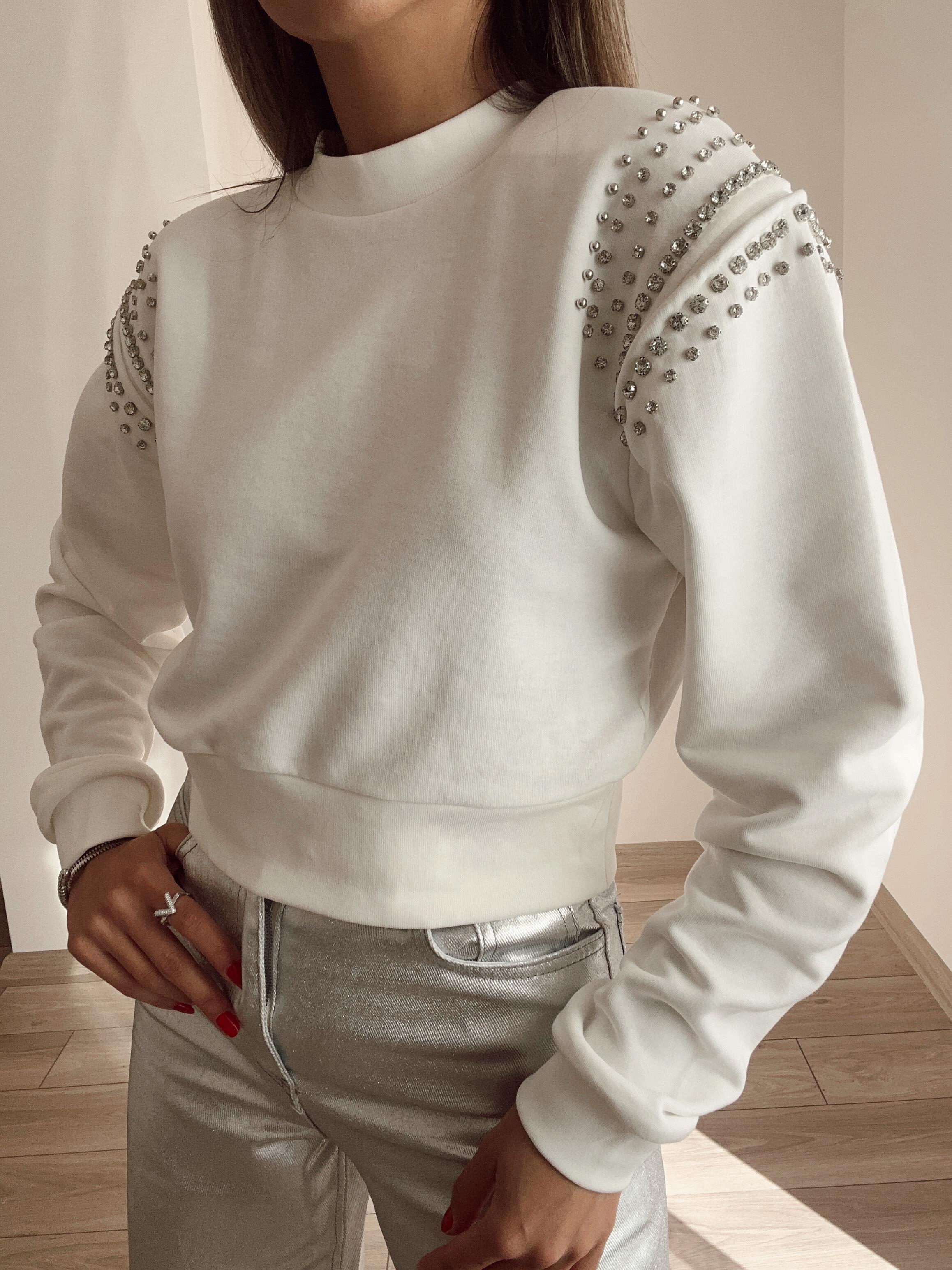 Ekru Vatkalı Taşlı Crop Bluz