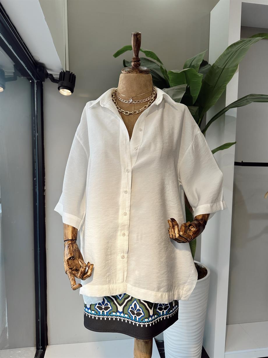 Ekru Yanı Yırtmaçlı Oversize Gömlek