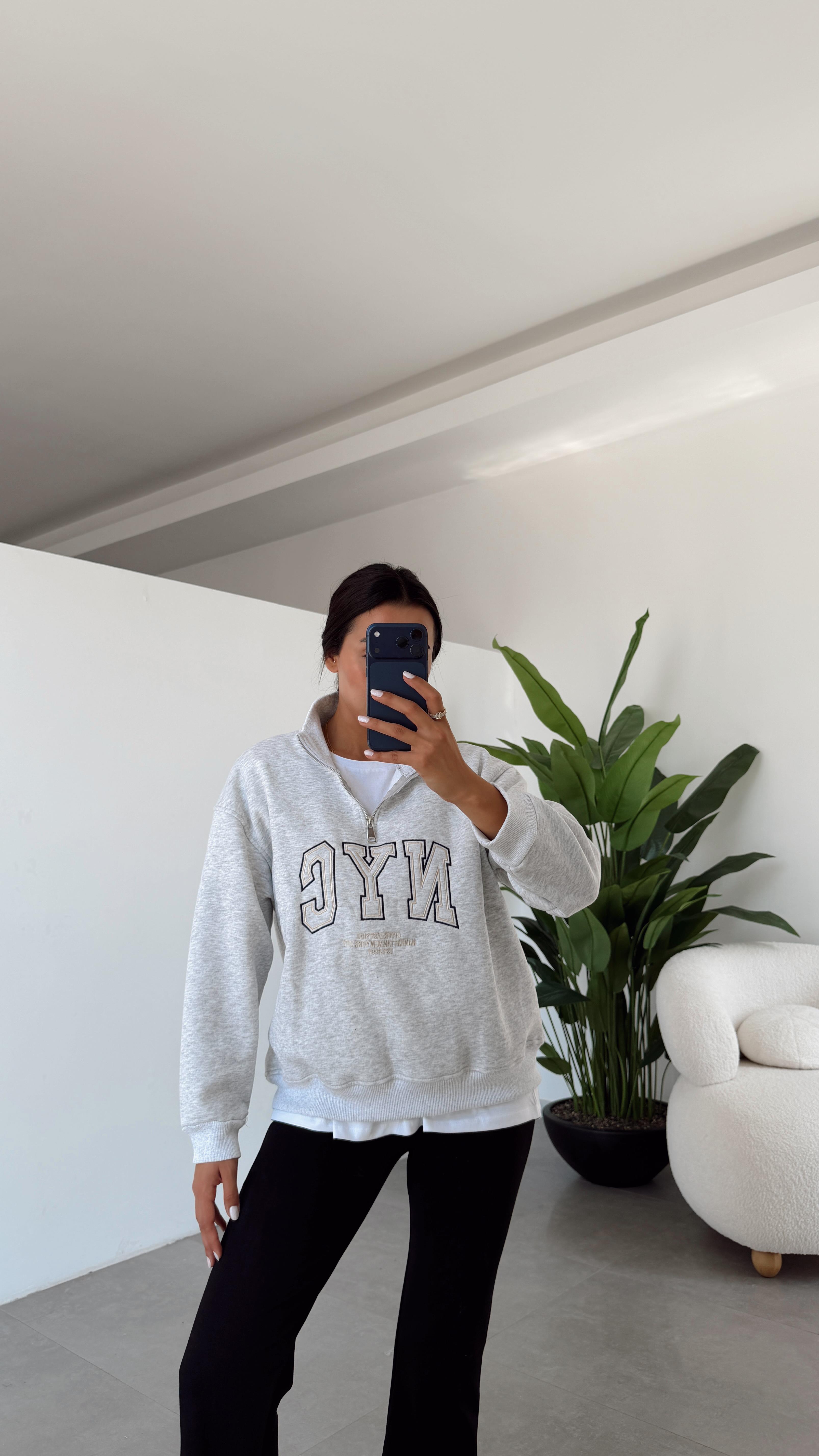 Gri Fermuarlı Sweat