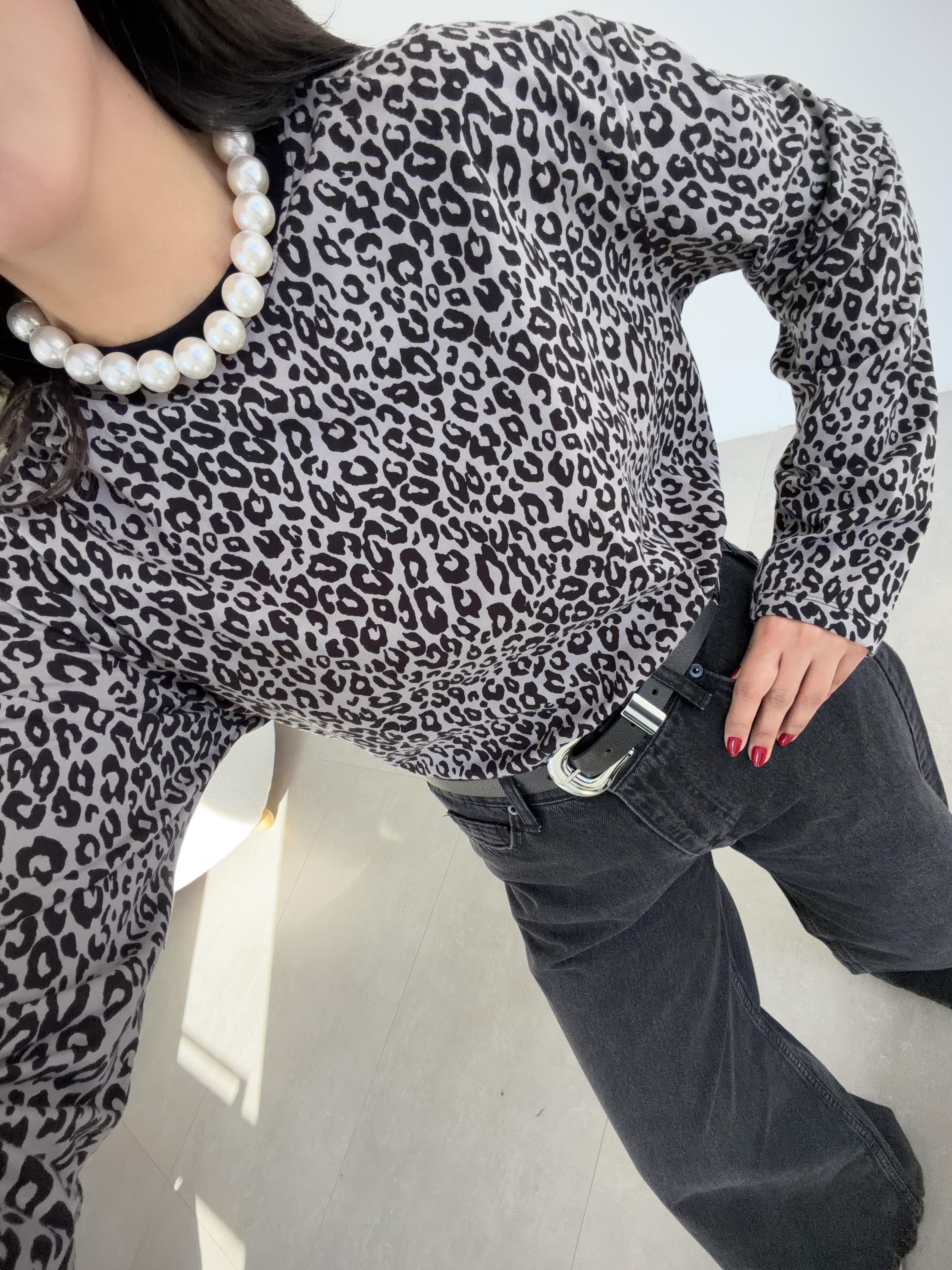 Gri Leopar Uzun Kol Tişört