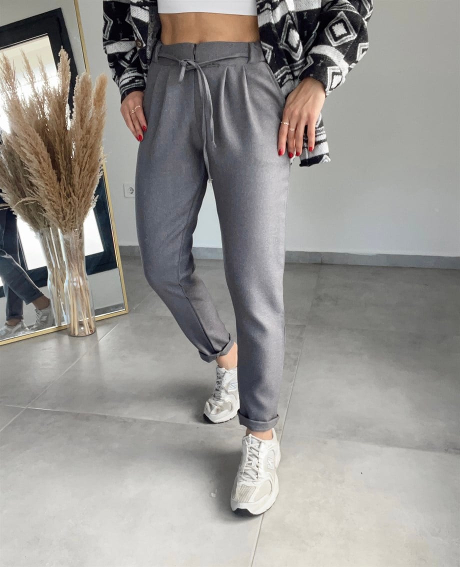 Gri Önü Fermuarlı Havuç Pantolon