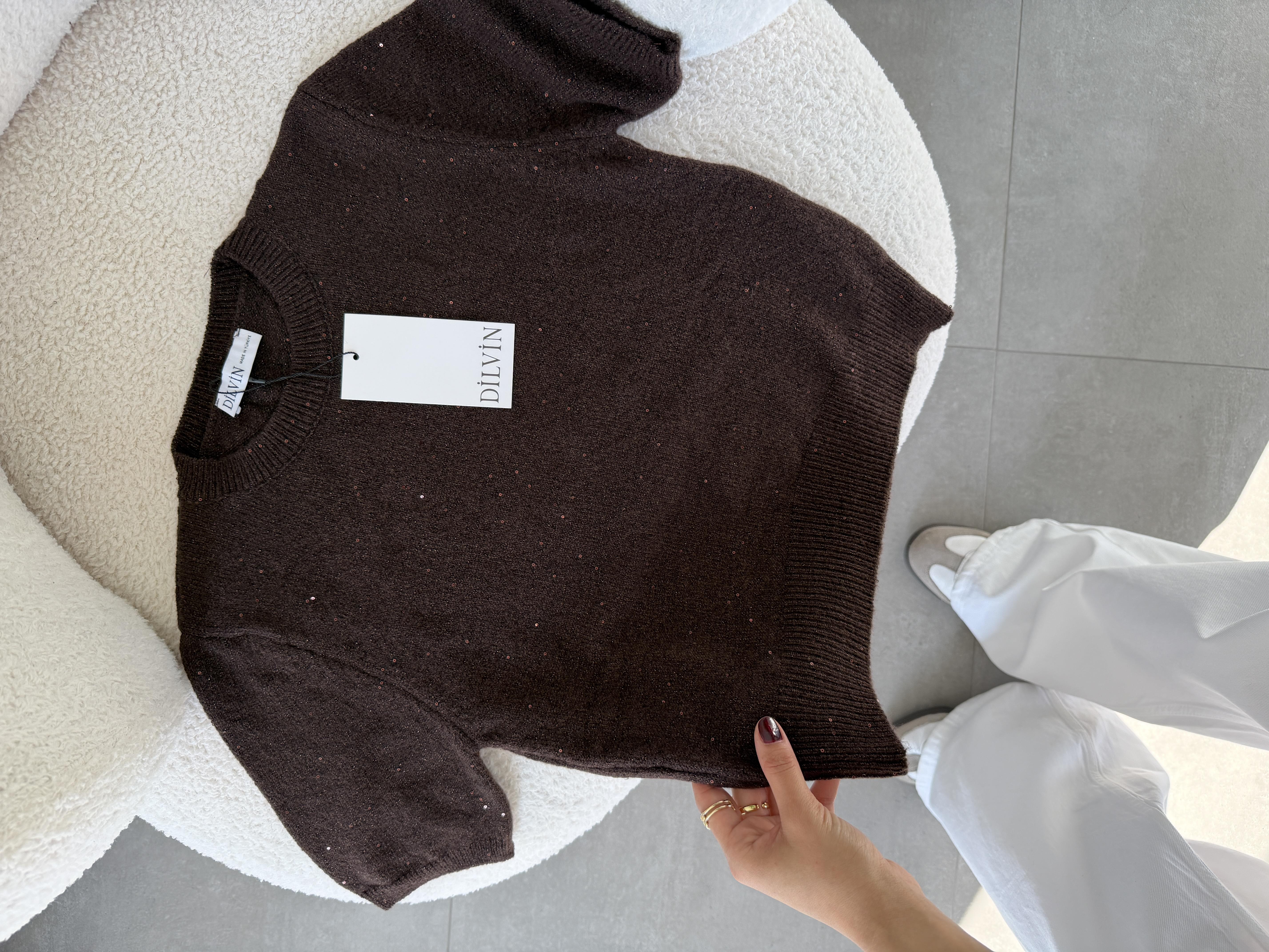 Kahve Bisiklet Yaka Pullu Simli Triko