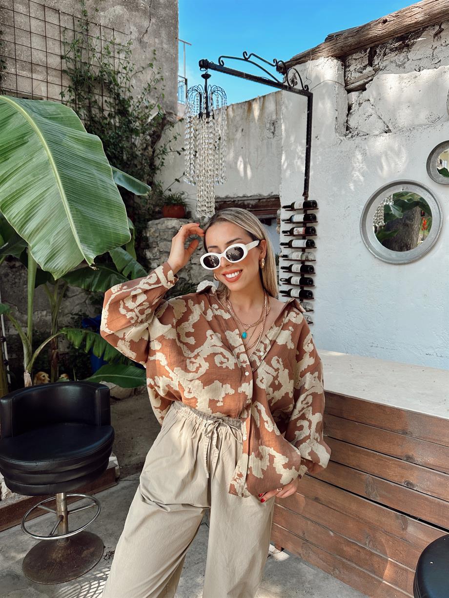 Kahve Desenli Düşük Omuz Gömlek