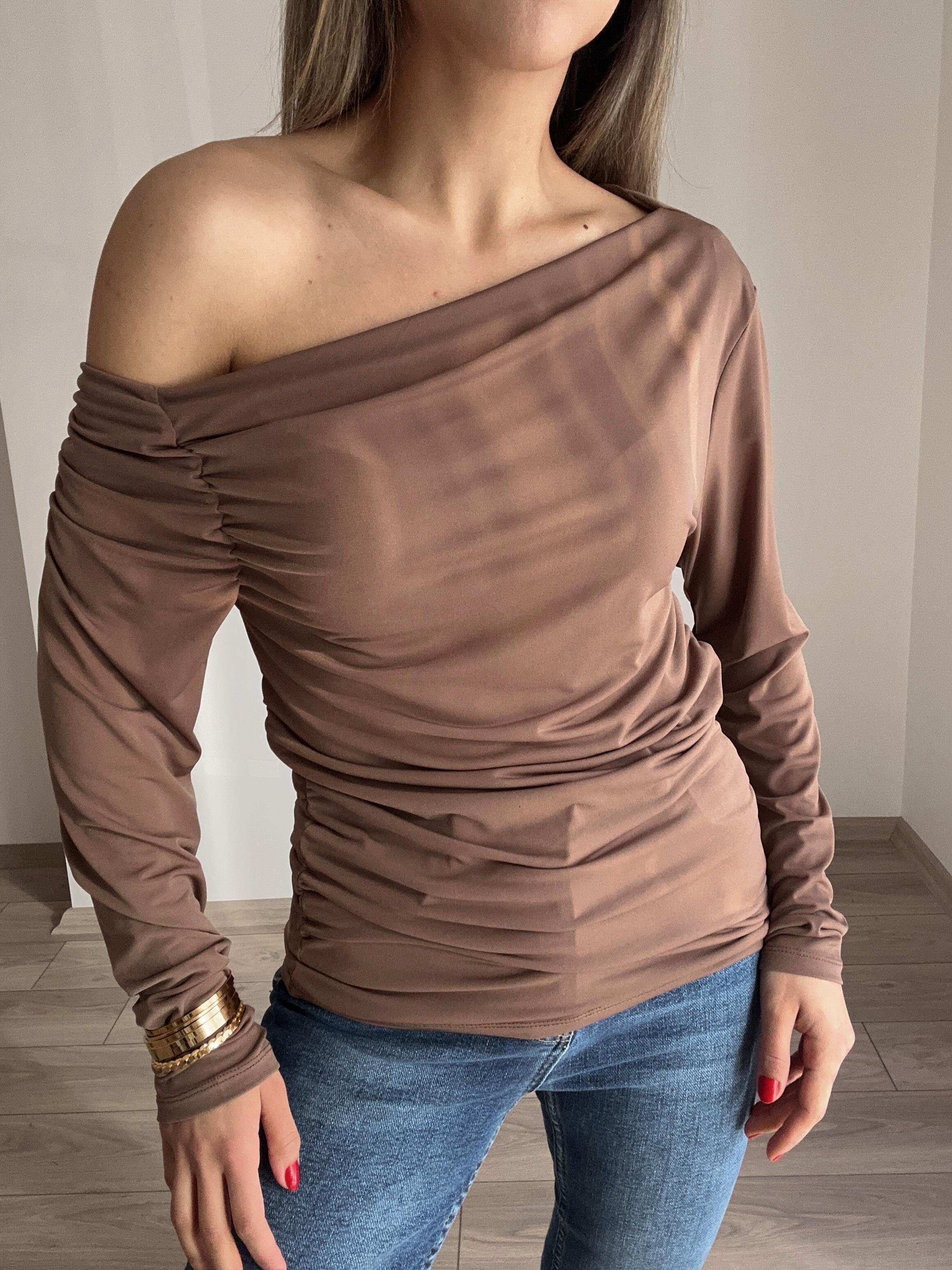 Kahve Düşük Omuz Bluz