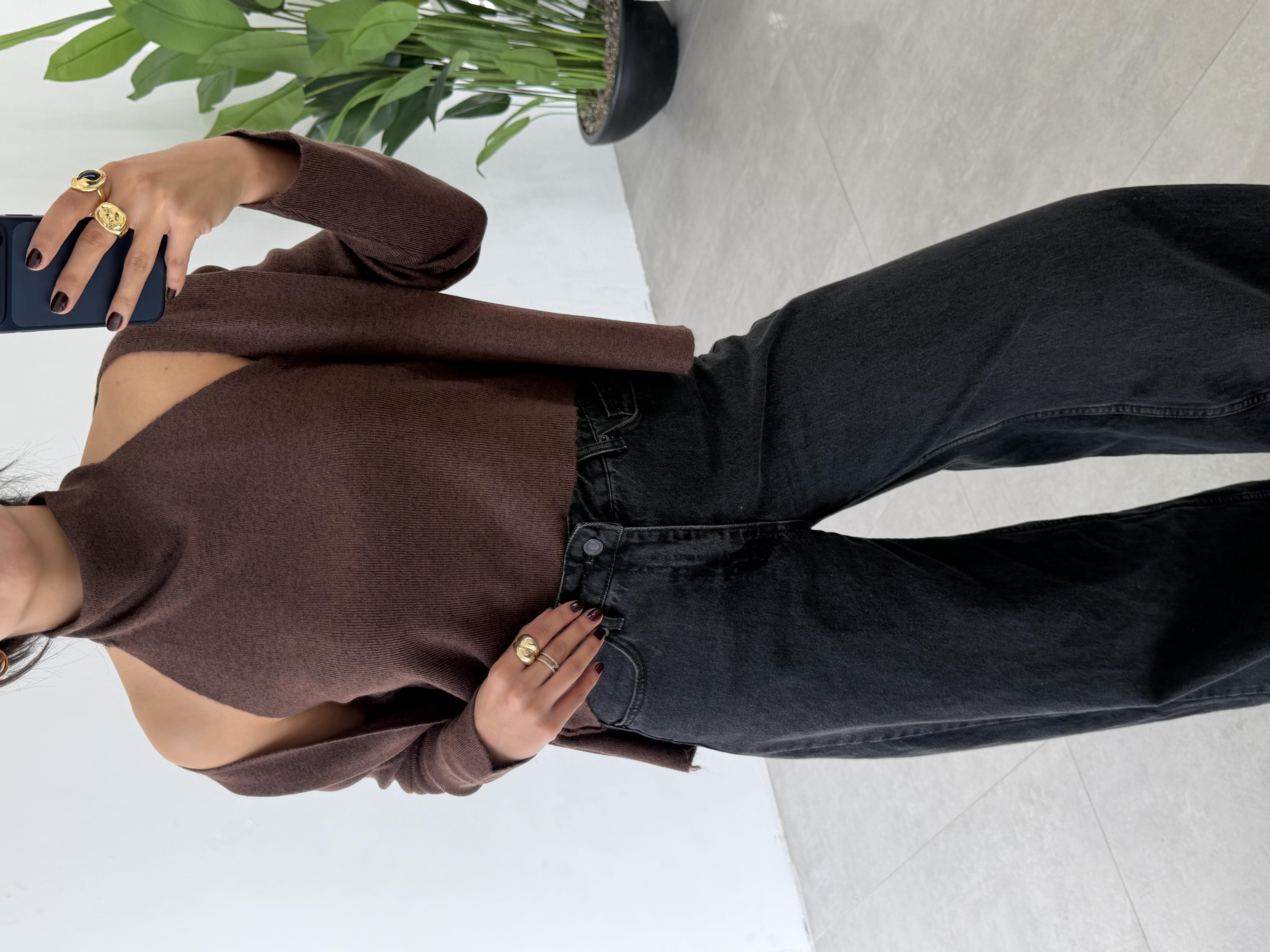 Kahve İçinden Body Detaylı Hırka