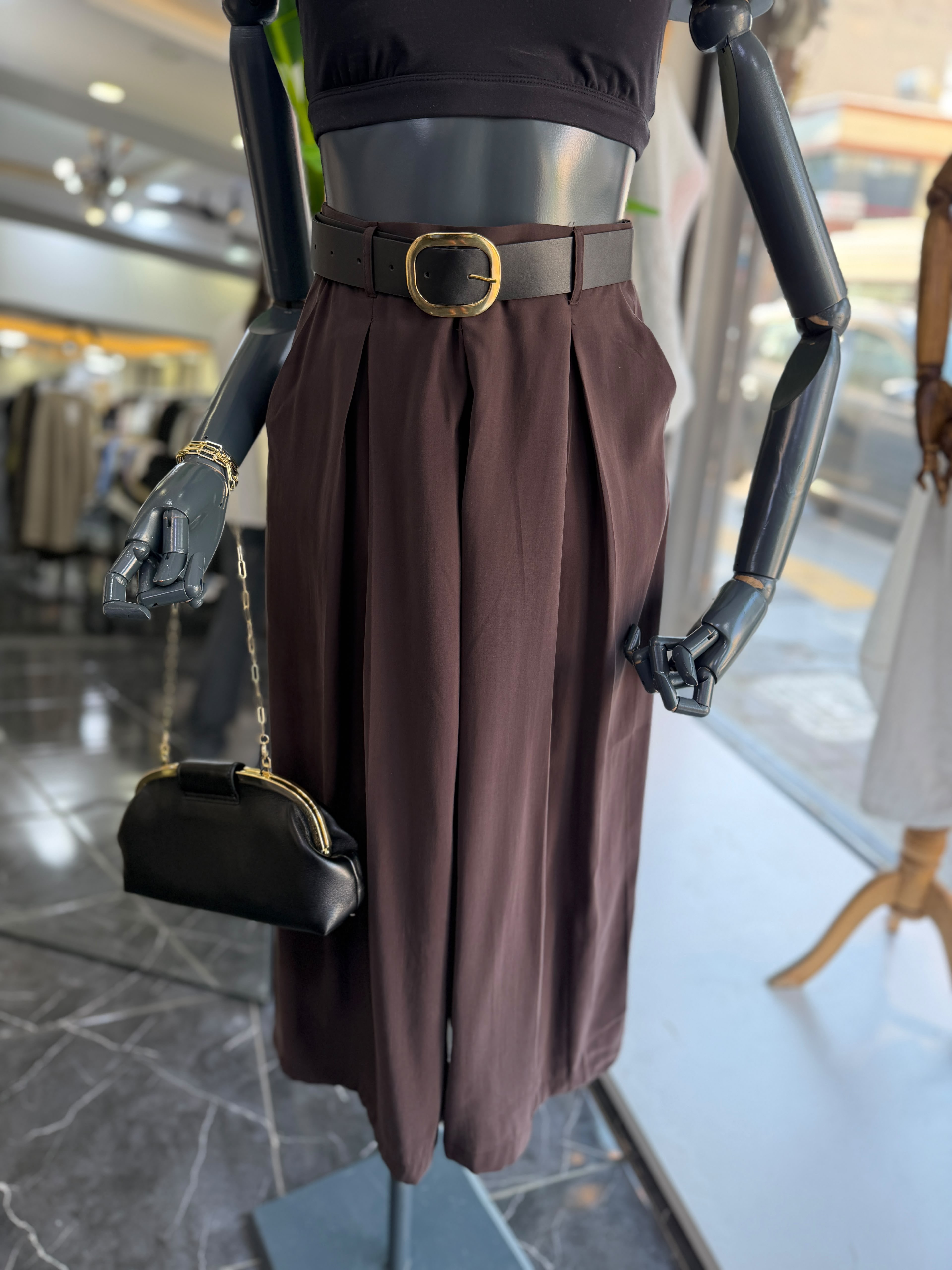 Kahve Kemerli Ve Pileli Culotte Pantolon