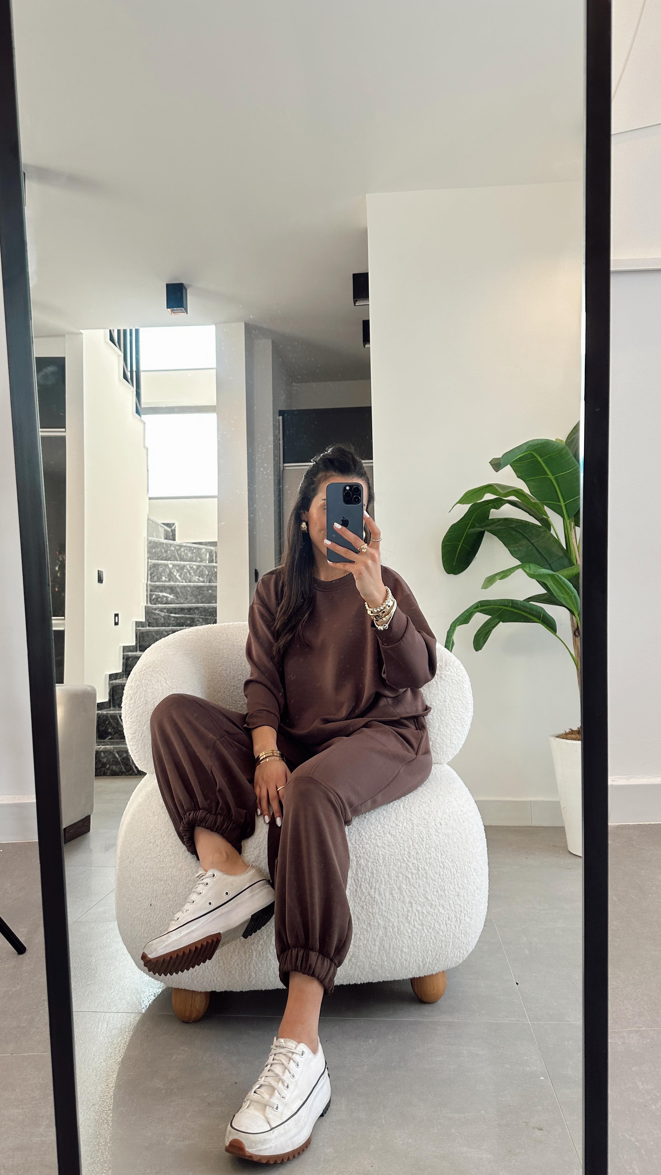 Kahve Modal Kumaş Sırt Detaylı Takım